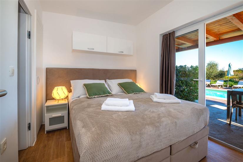 House K1, for 8 persons