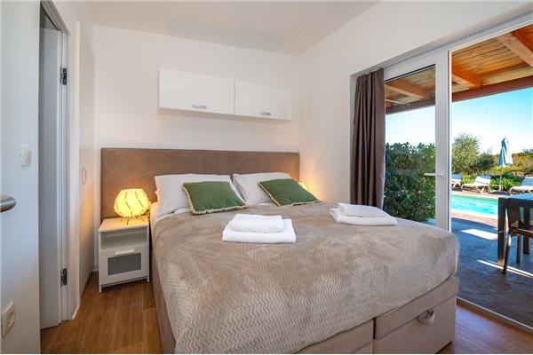 House K1, for 8 persons