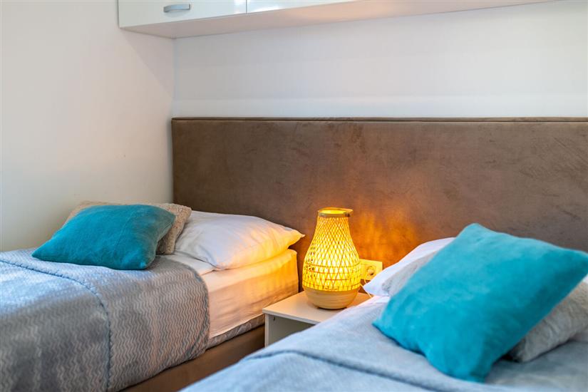 House K1, for 8 persons