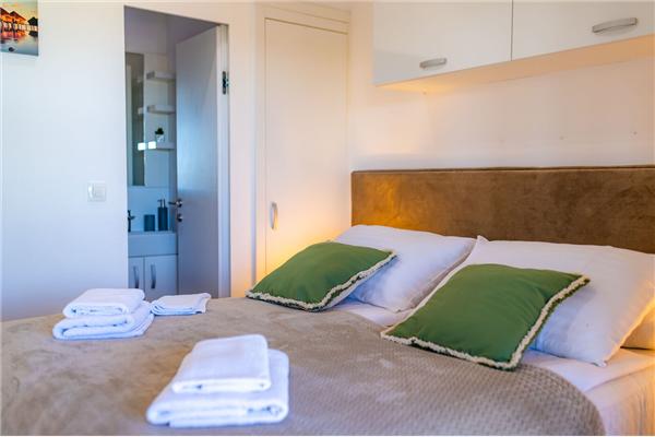 House K1, for 8 persons