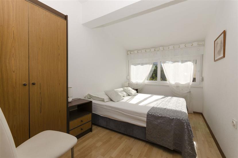 Apartment A2, for 3 persons