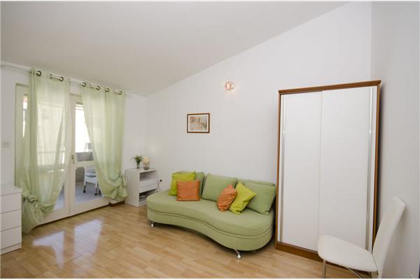 Apartment A2, for 3 persons