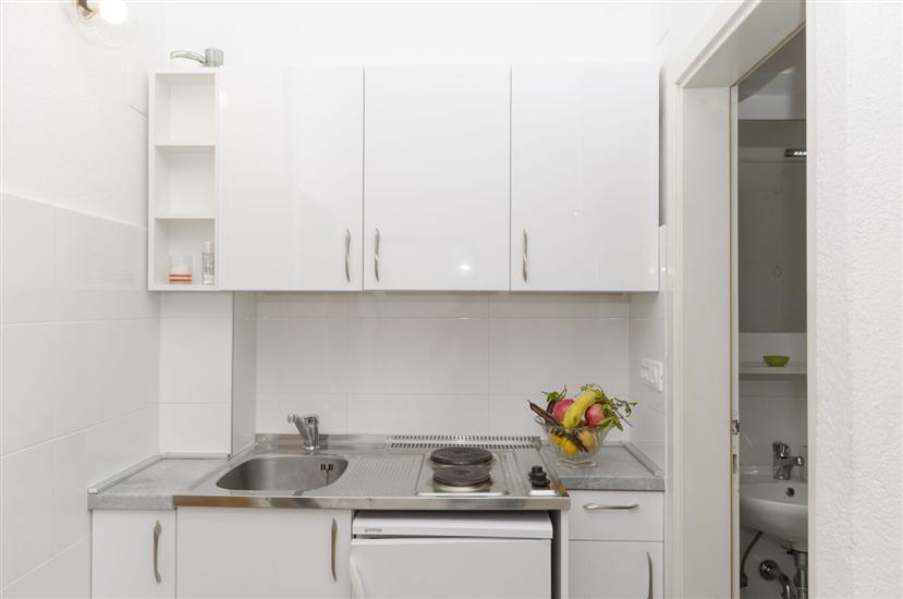 Apartment A2, for 3 persons