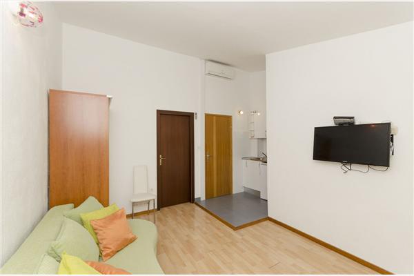 Apartment A2, for 3 persons