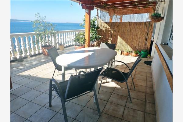 Apartment A2, for 4 persons