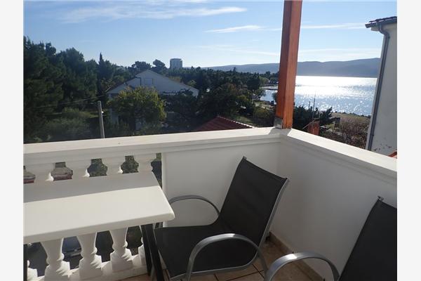 Apartment A4, for 3 persons