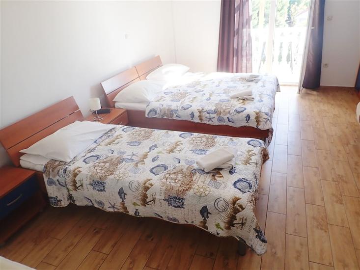 Apartment A4, for 3 persons