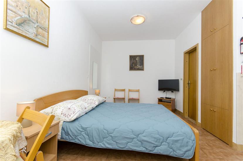 Apartment A2, for 2 persons