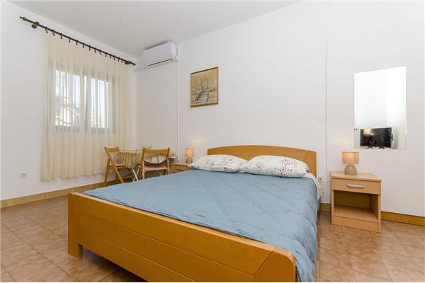 Apartment A2, for 2 persons