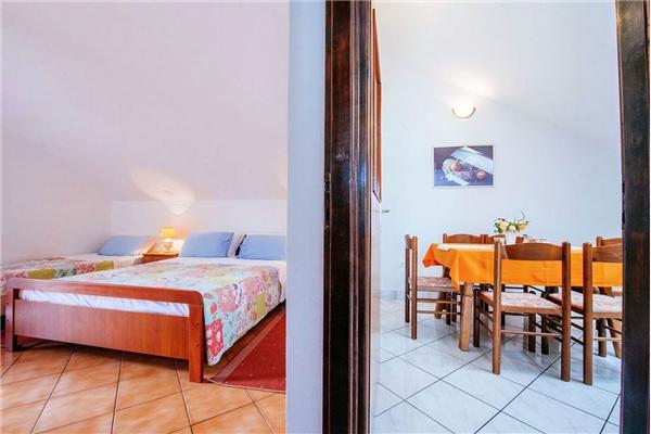 Apartment A1, for 6 persons