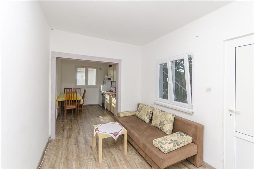 Lägenhet A1, för 6 personer