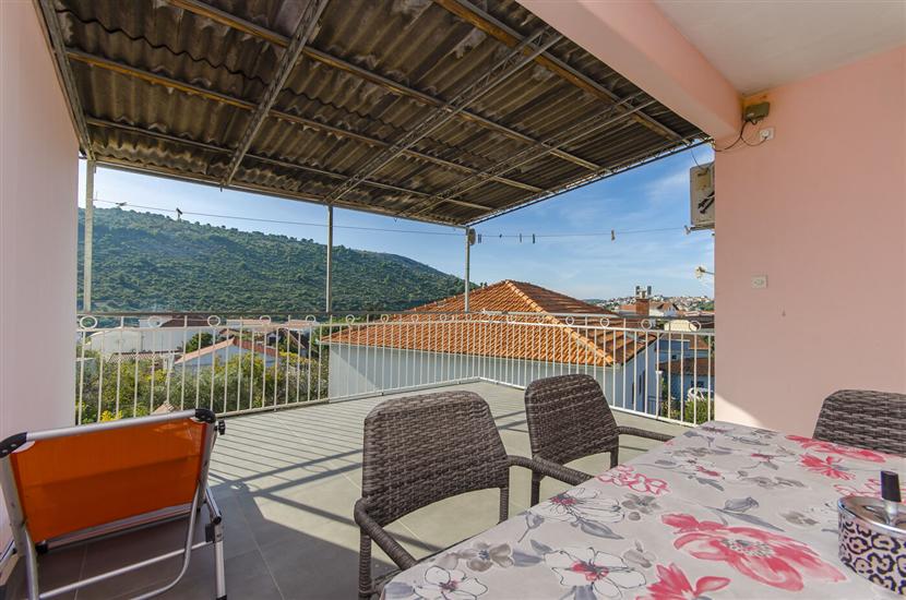 Apartment A2, for 4 persons