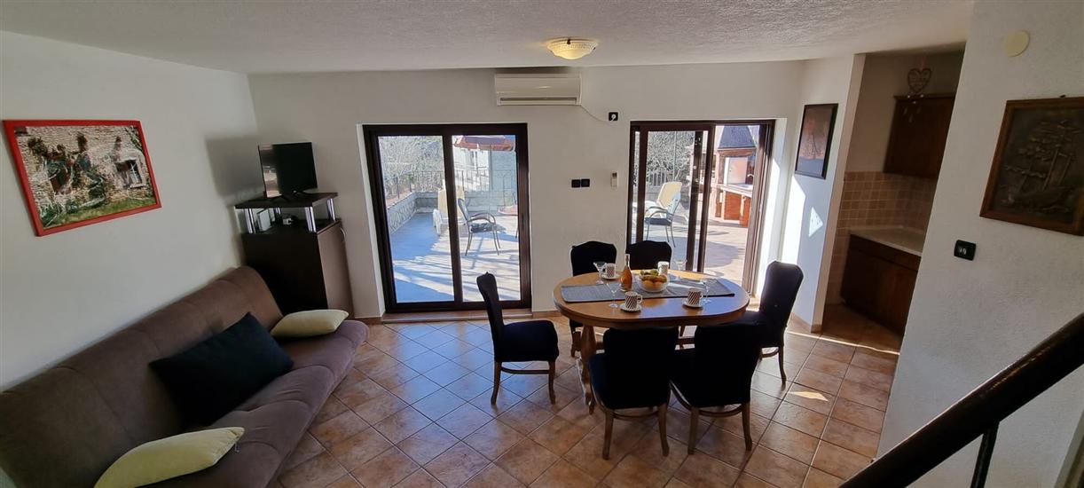 Apartment A1, for 6 persons