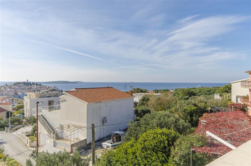 Room S1, for 2 persons