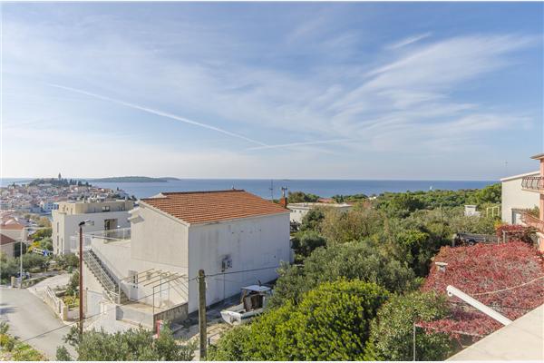 Room S1, for 2 persons