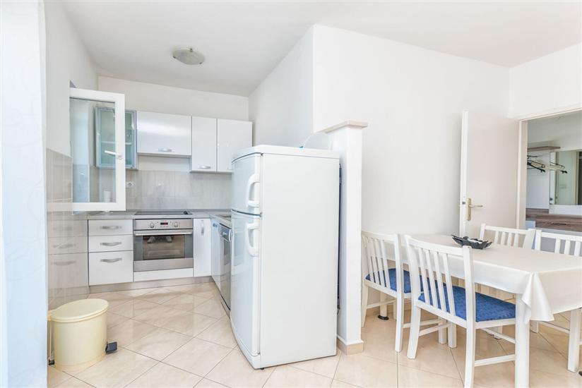 Apartment A4, for 4 persons