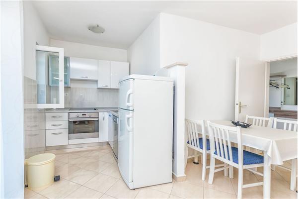 Apartment A4, for 4 persons