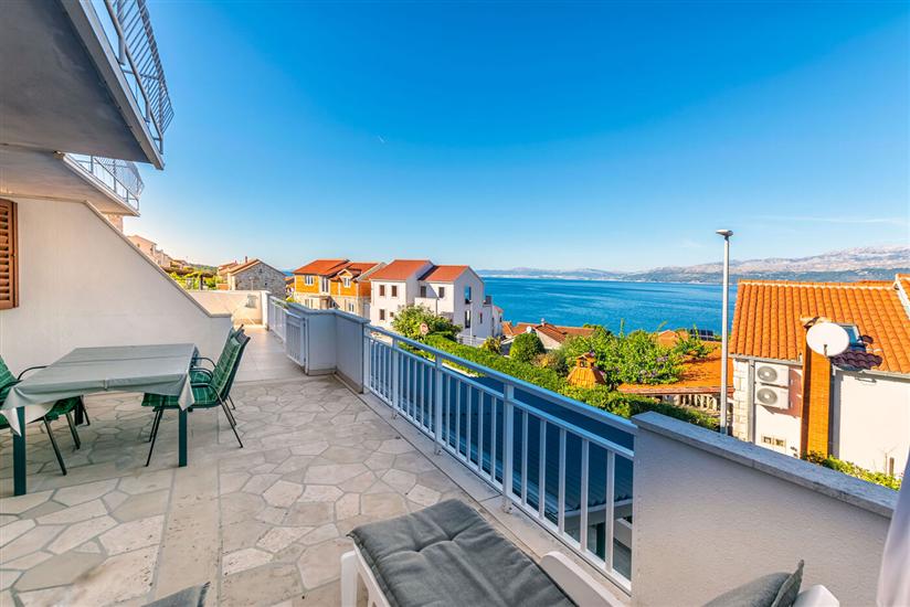 Apartment A4, for 4 persons