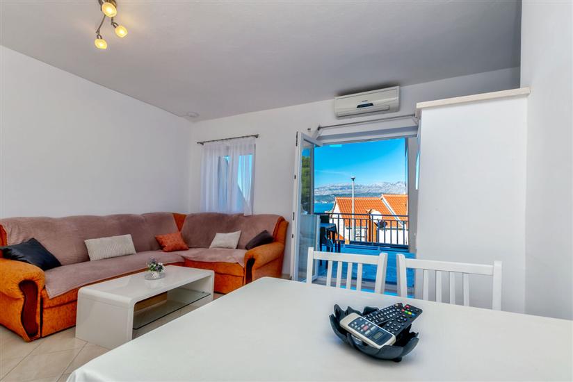 Apartment A4, for 4 persons