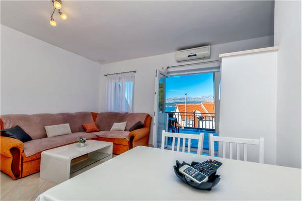 Apartment A4, for 4 persons