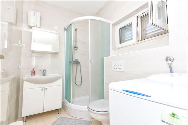 Apartment A4, for 4 persons