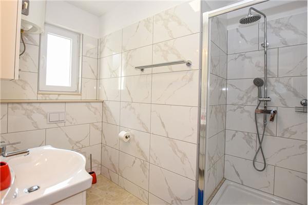 Lägenhet A4, för 5 personer