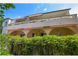 Apartment Oleandra Mandre - island Pag, Size 70.00 m2, Airline distance to the sea 60 m, Airline distance to town centre 60 m