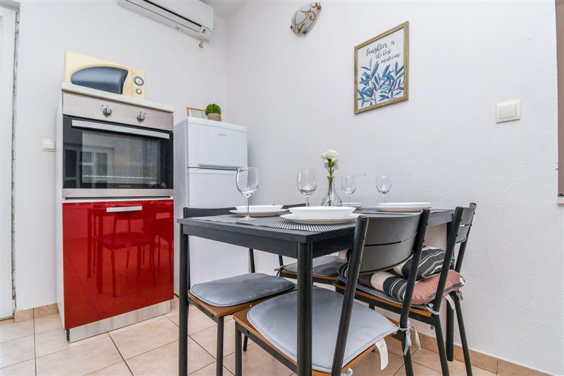 Apartment A1, for 3 persons