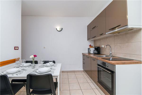 Apartment A2, for 5 persons