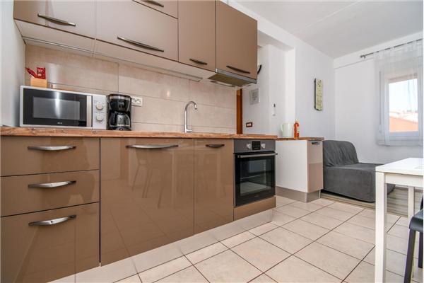 Apartment A2, for 5 persons