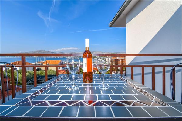 Apartment A3, for 5 persons