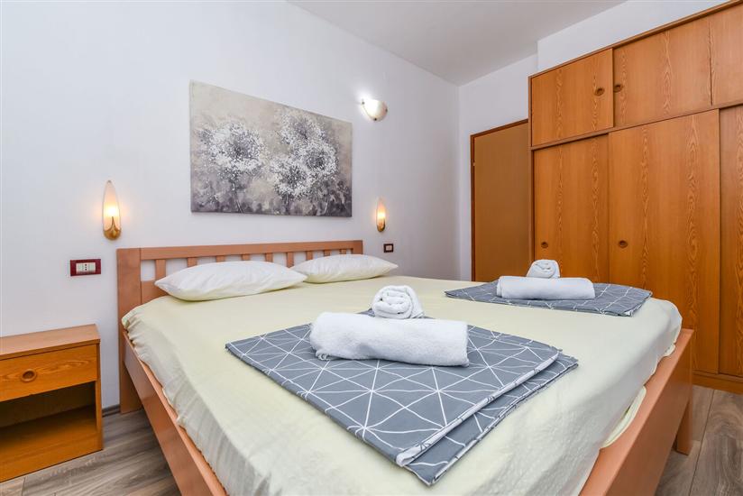 Apartment A3, for 5 persons