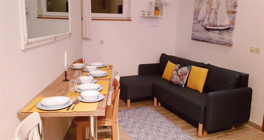 Apartment A2, for 2 persons