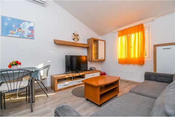 Apartment A1, for 4 persons