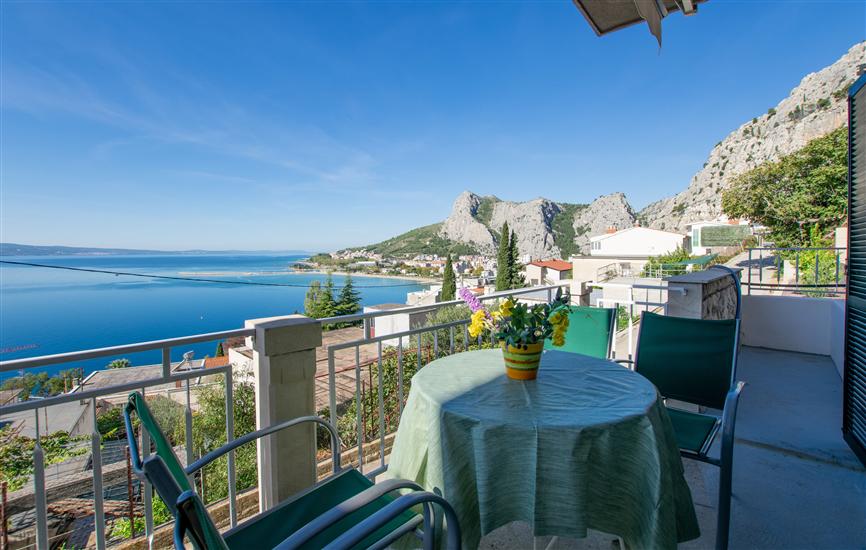 Apartment A1, for 4 persons