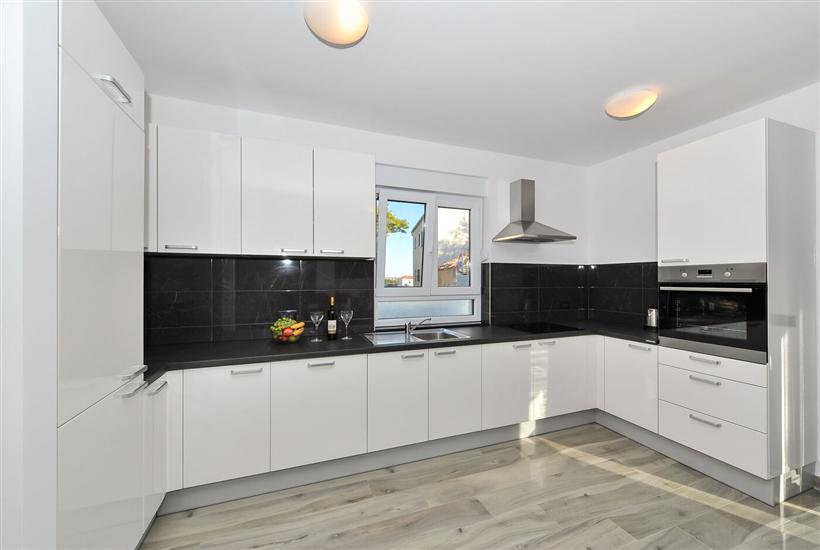 House K1, for 8 persons