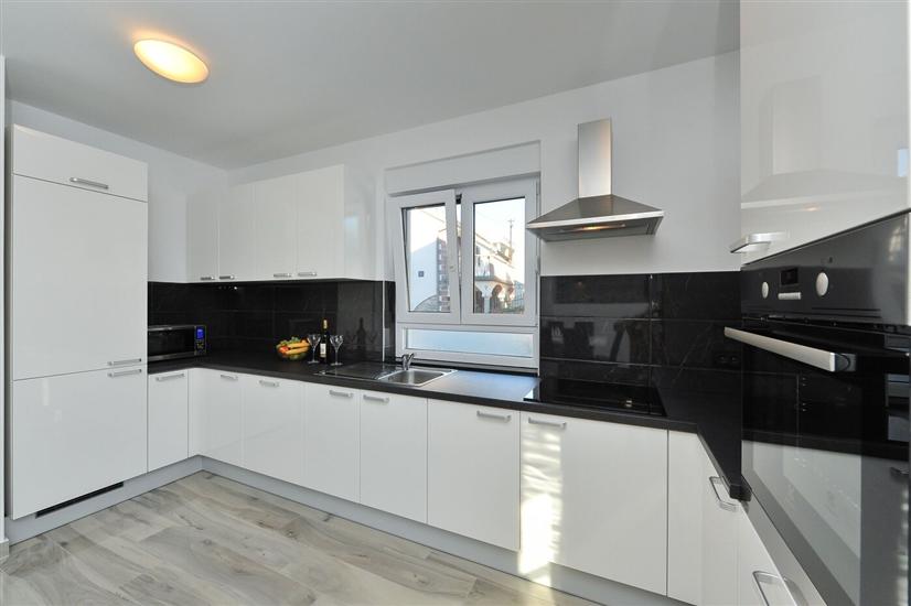 House K1, for 8 persons