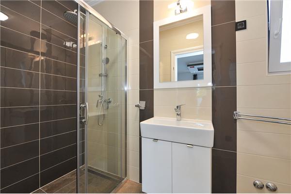 House K1, for 8 persons