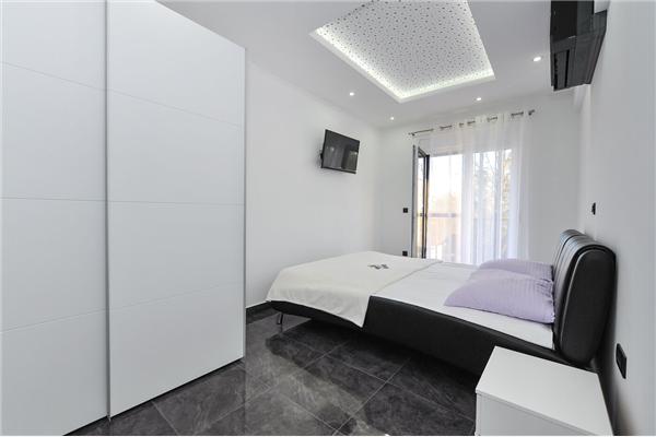 House K1, for 8 persons