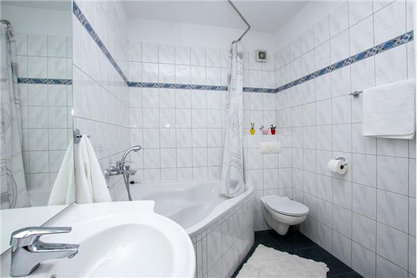Apartment A1, for 4 persons