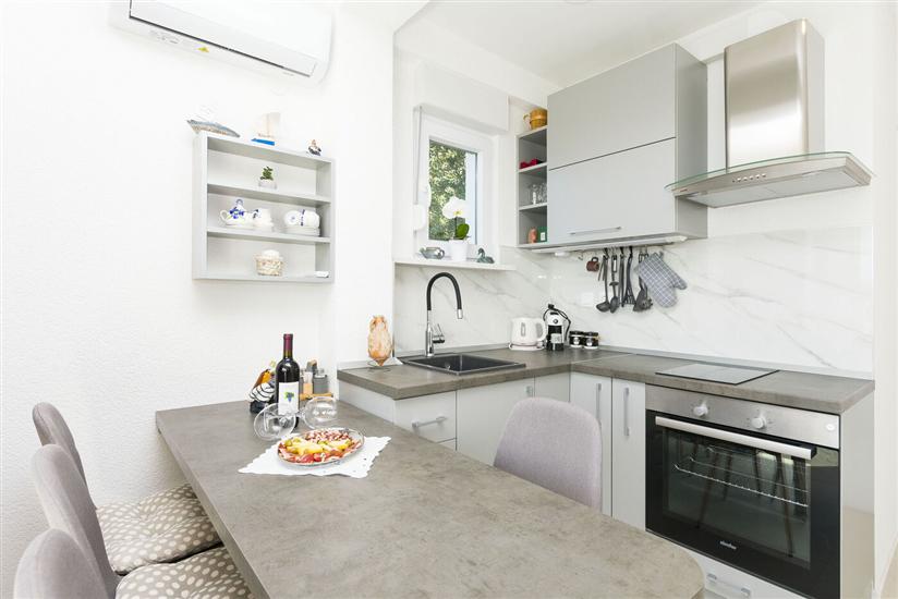 Apartment A2, for 4 persons