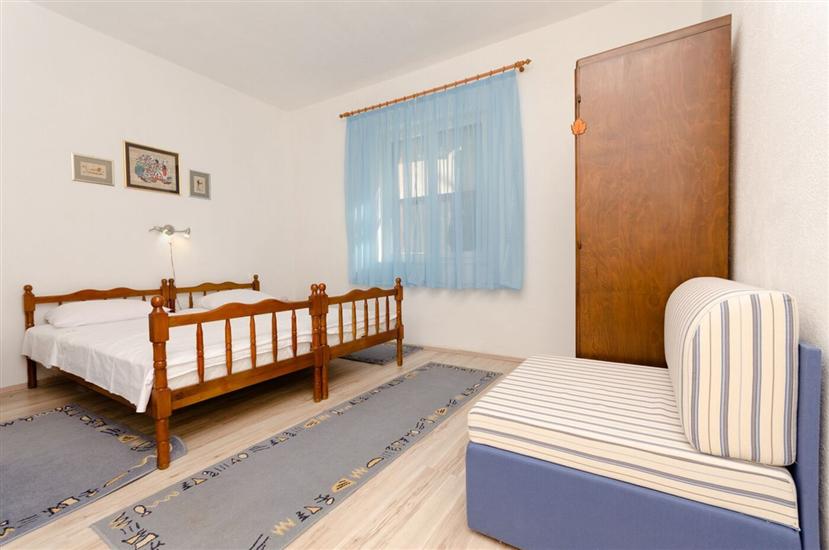 House K1, for 8 persons