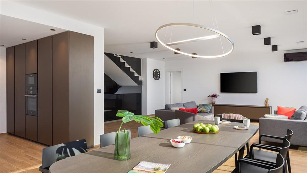 House K1, for 11 persons