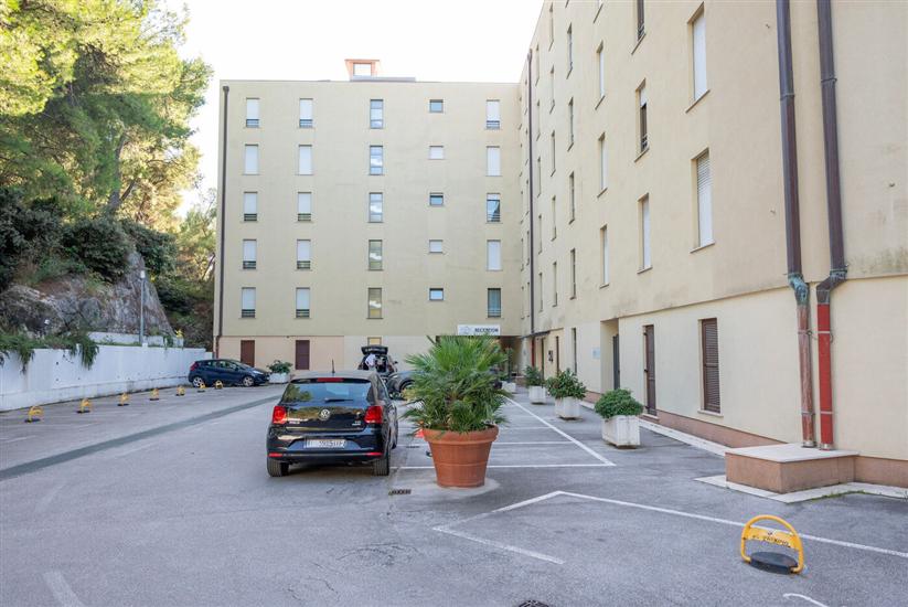 Apartments Residence suits Lav