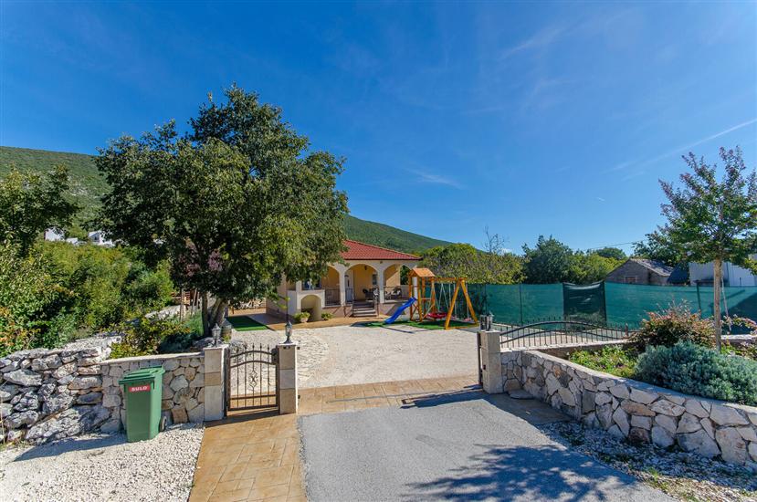 Villa Strikina kuća