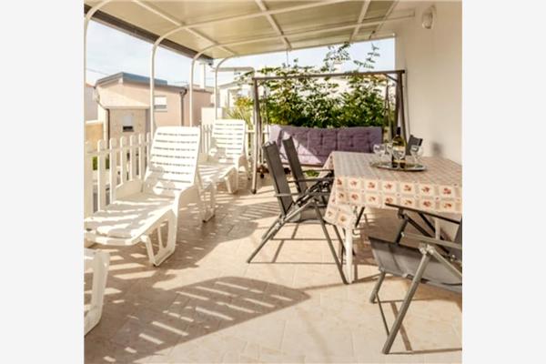 Apartment A2, for 4 persons