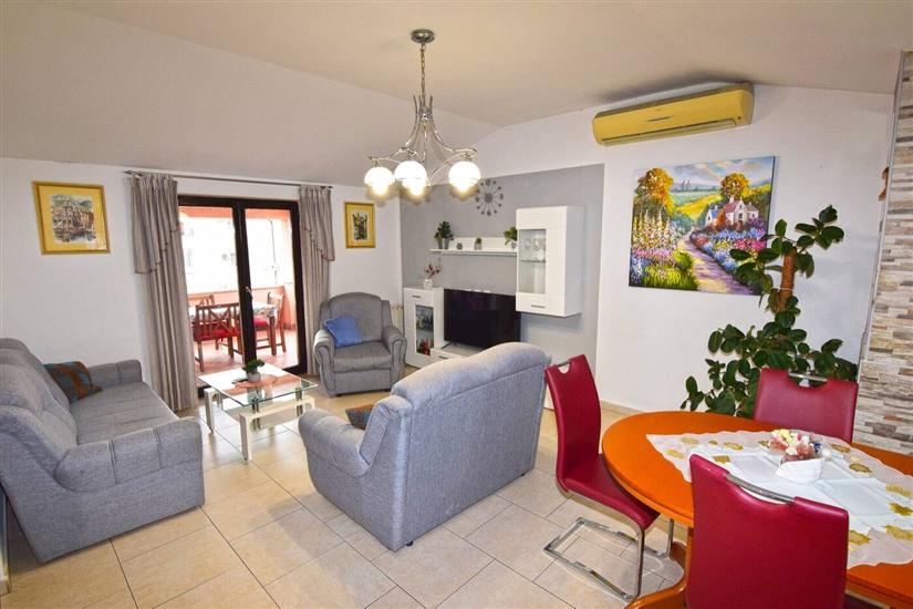 Apartment A2, for 4 persons