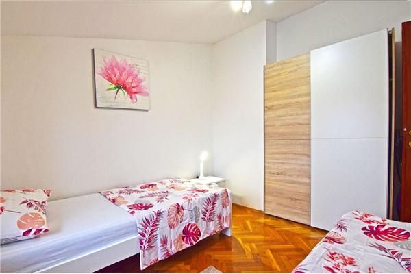 Apartment A2, for 4 persons