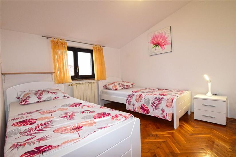 Apartment A2, for 4 persons
