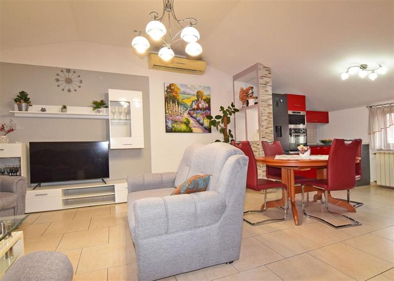 Apartment A2, for 4 persons